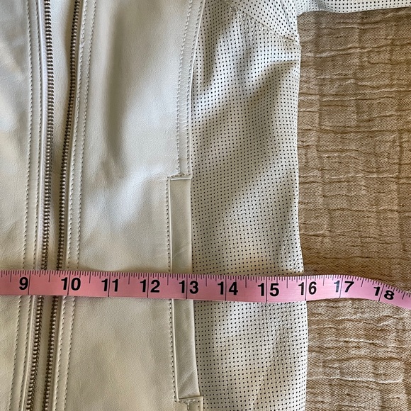 S: Leather Banana Republic Jacket Winter White Classic Elegant NWOT New! - Picture 8 of 10